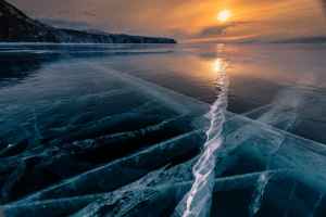 Тур: Ледяной мир на озере Байкал